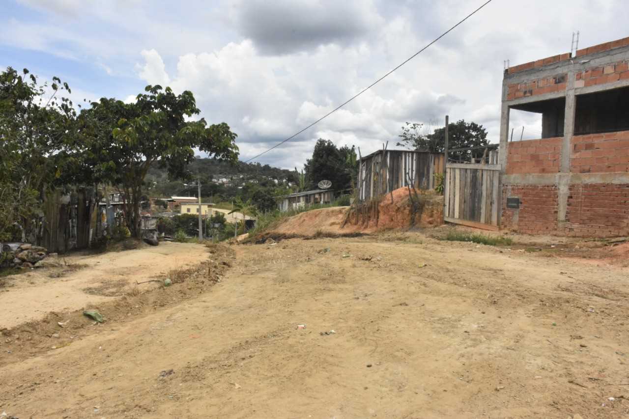 Camacã: Bairro da Portelinha recebe patrolamento